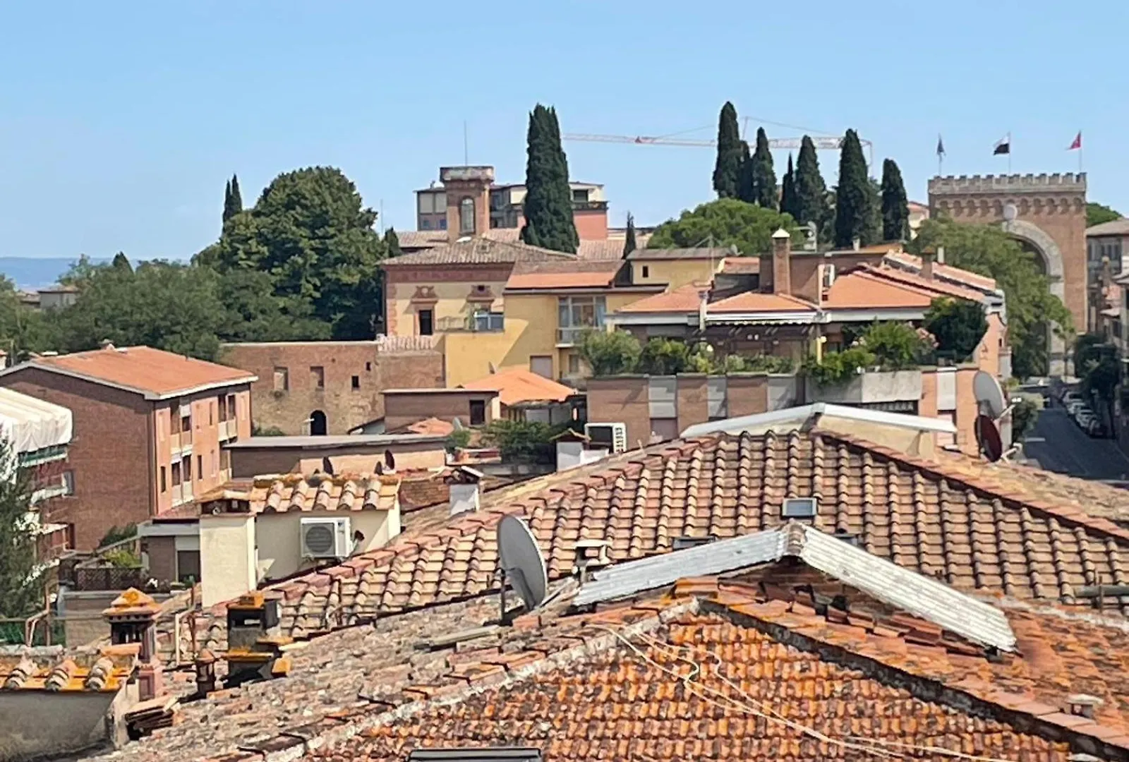 Appartement View Over The Rooftops Of Sienne